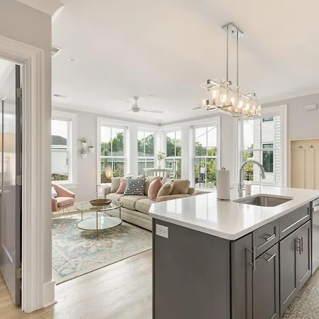 The Ashley Suite At 122 Spring